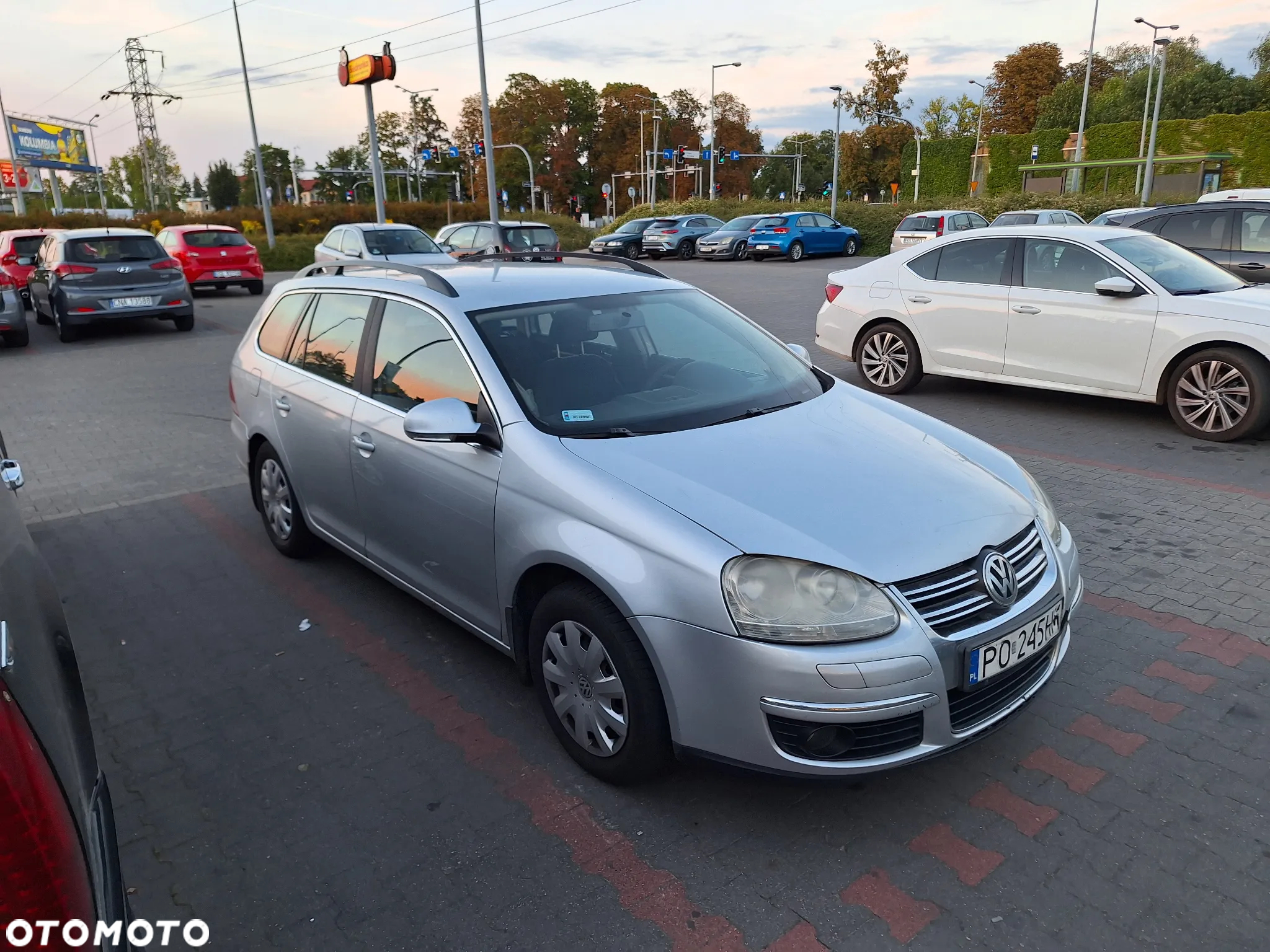 Volkswagen Golf V 1.9 TDI Comfortline - 3
