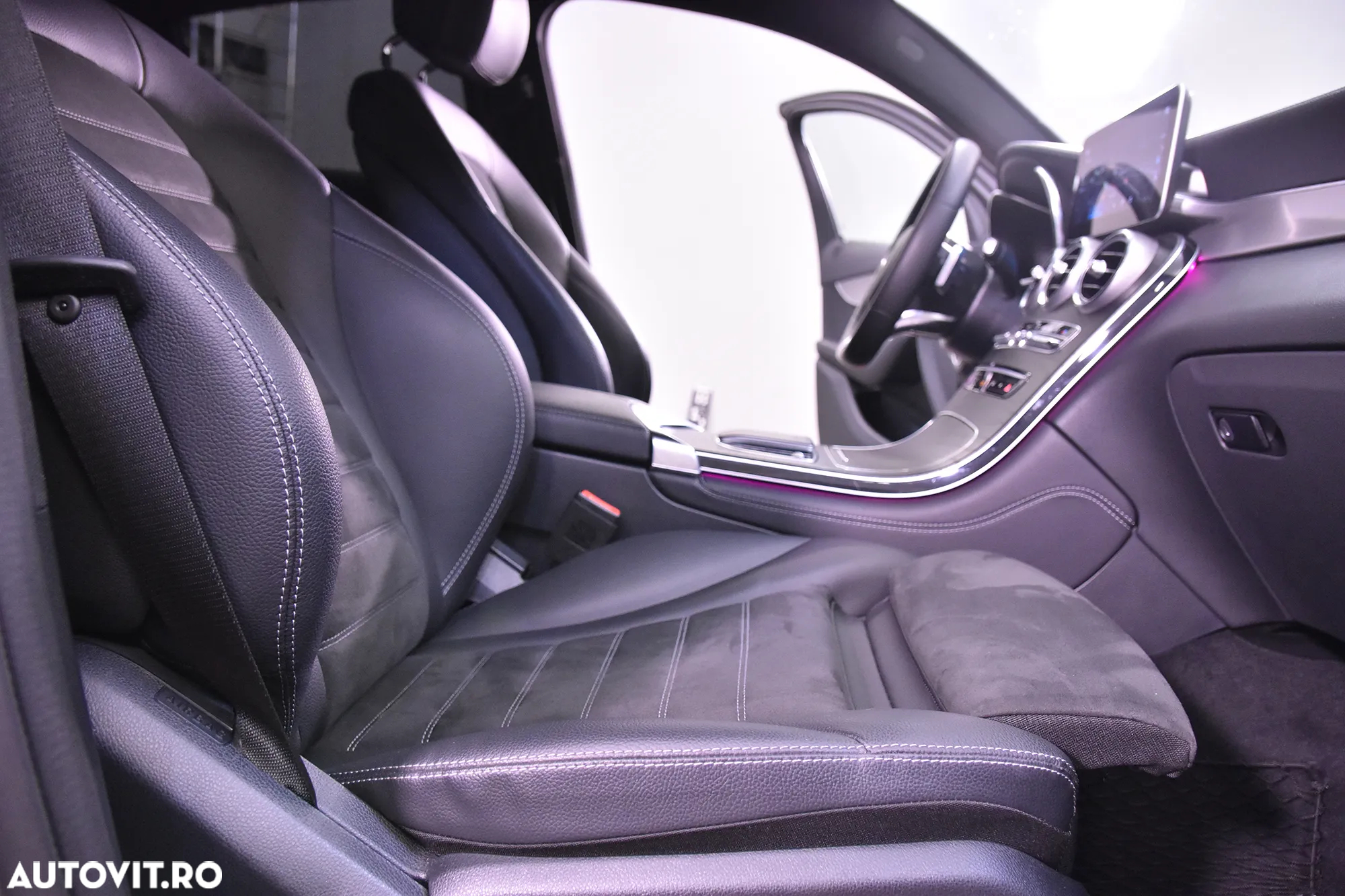 Mercedes-Benz GLC Coupe 400 d 4Matic 9G-TRONIC AMG Line - 11