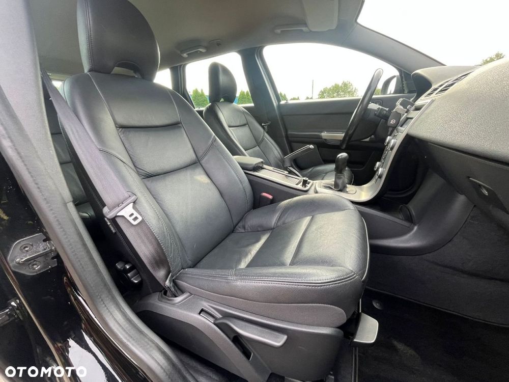 Volvo V50 - 22