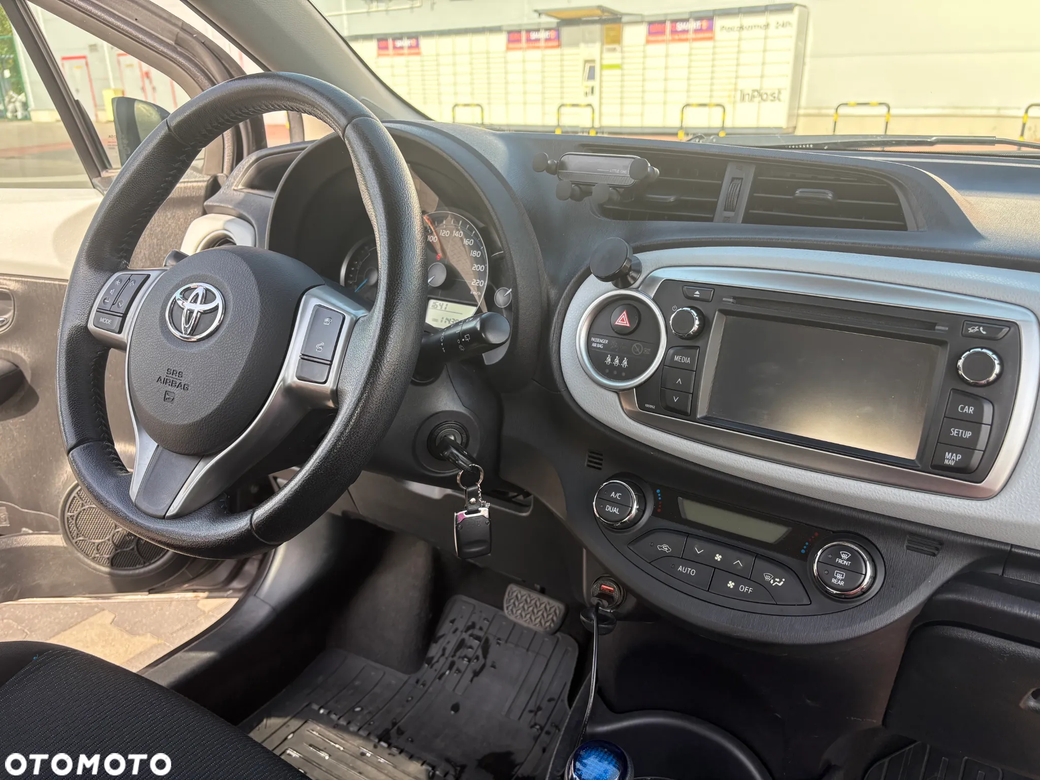 Toyota Yaris - 8