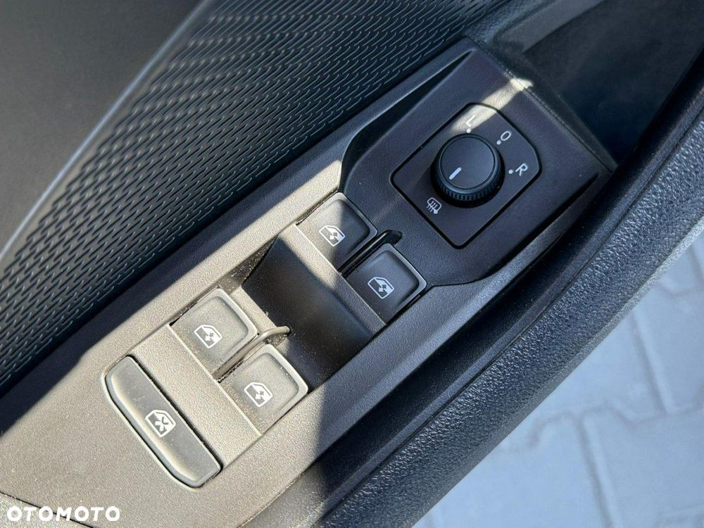 Skoda Octavia 2.0 TDI Ambition - 22