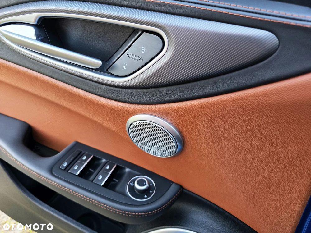 Alfa Romeo Giulia 2.0 Turbo Veloce Q4 - 21