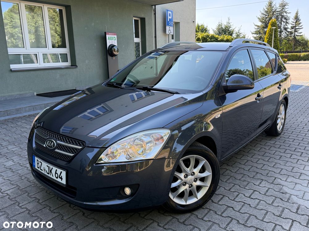 Kia Ceed 2.0 CVVT EX - 1