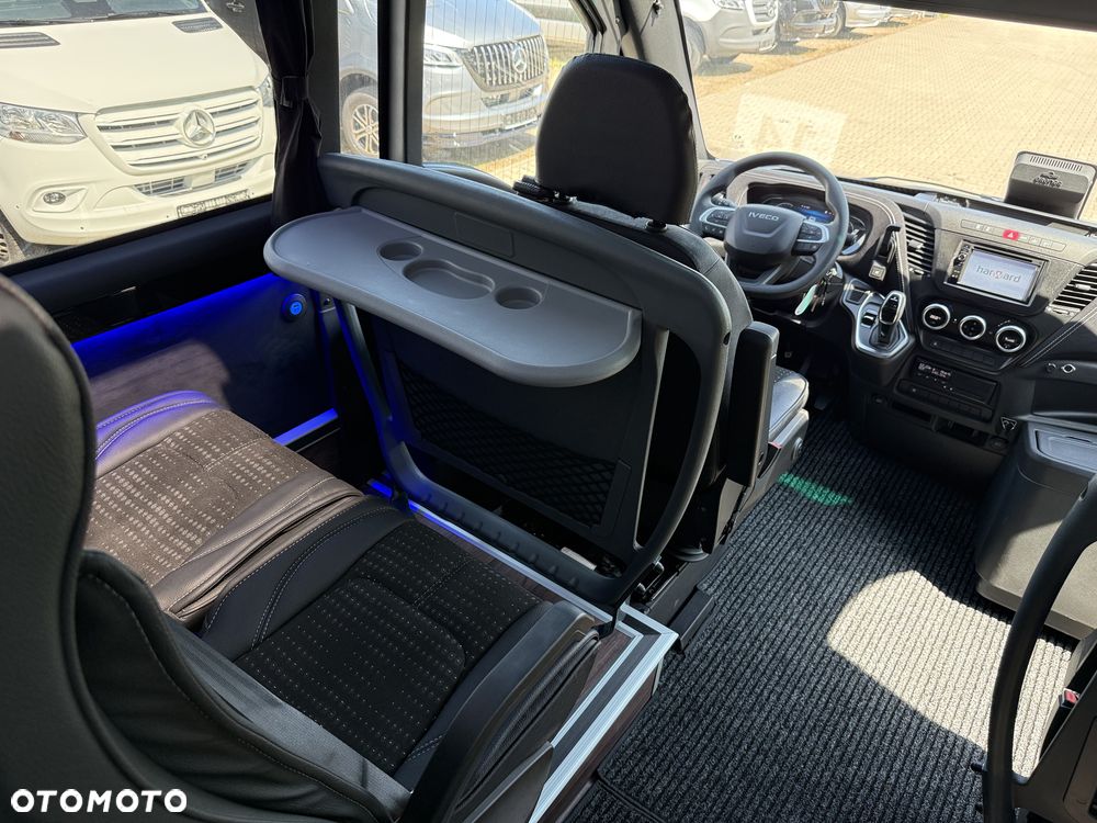 Iveco Daily 70C21 Tourism Revolution ERENER 33+1+1 miejsc - 36