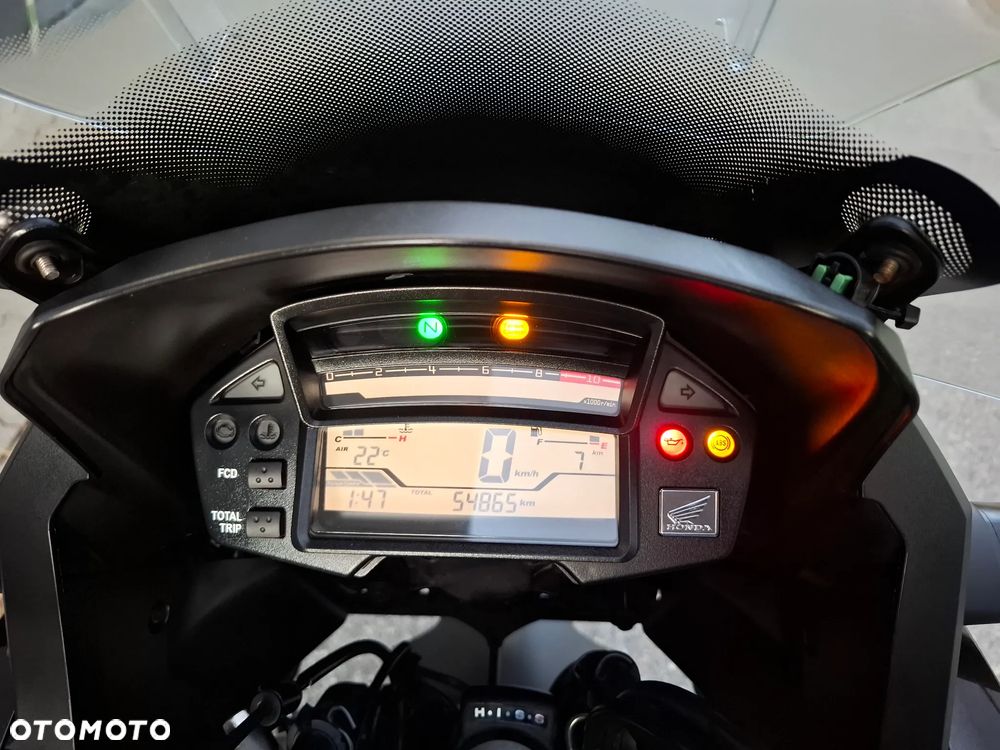 Honda VFR - 7