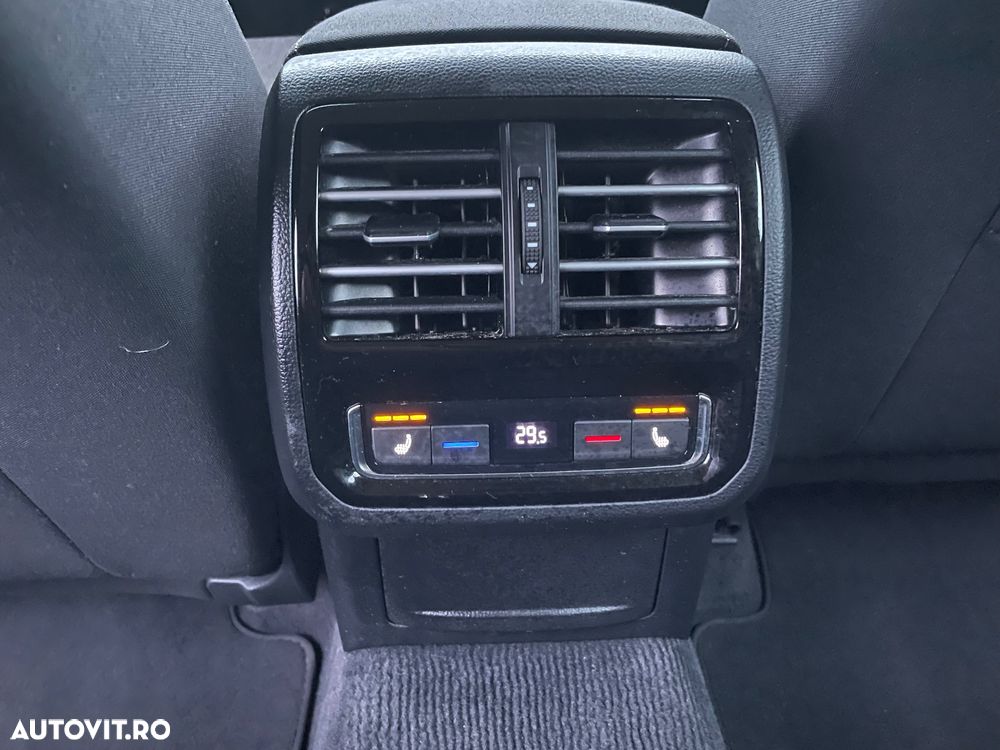 Volkswagen Passat - 8