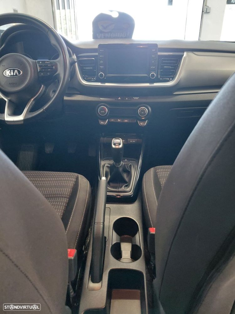Kia Stonic 1.0 T-GDI TX - 13