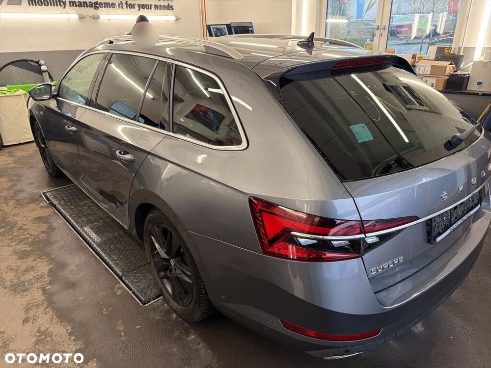 Skoda Superb 2.0 TDI SCR L&K DSG - 3