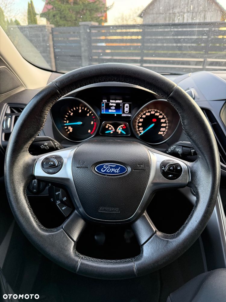 Ford Kuga 2.0 TDCi 2x4 SYNC - 19
