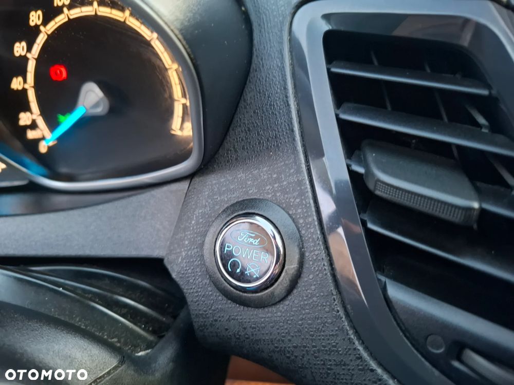 Ford Fiesta - 21