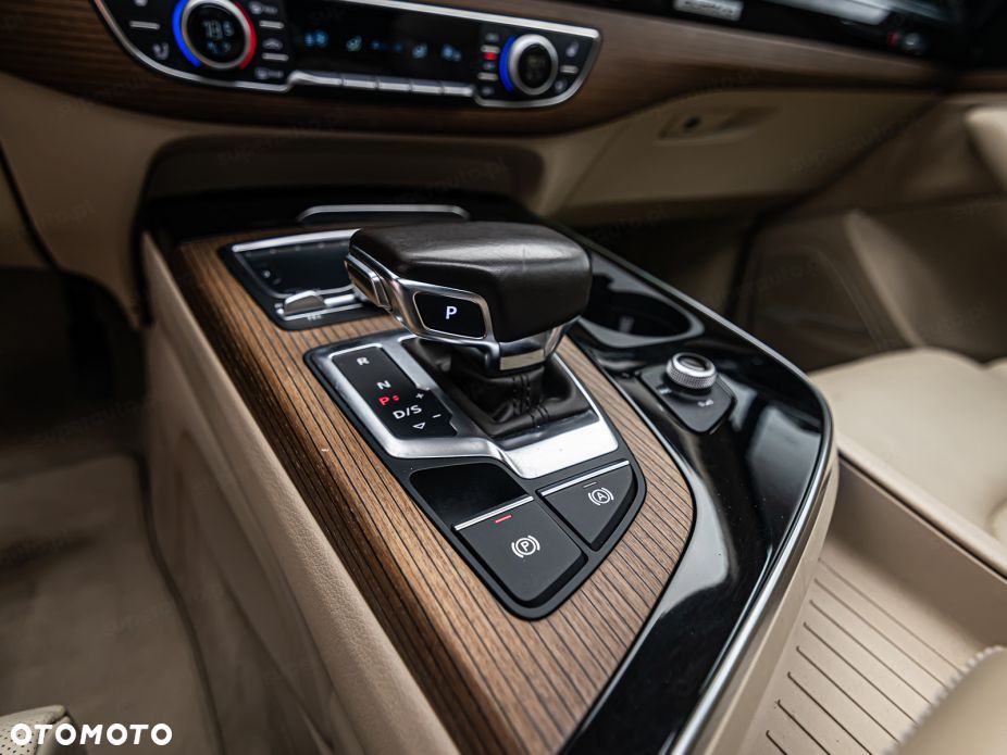 Audi Q7 3.0 TDI Quattro Tiptronic - 26