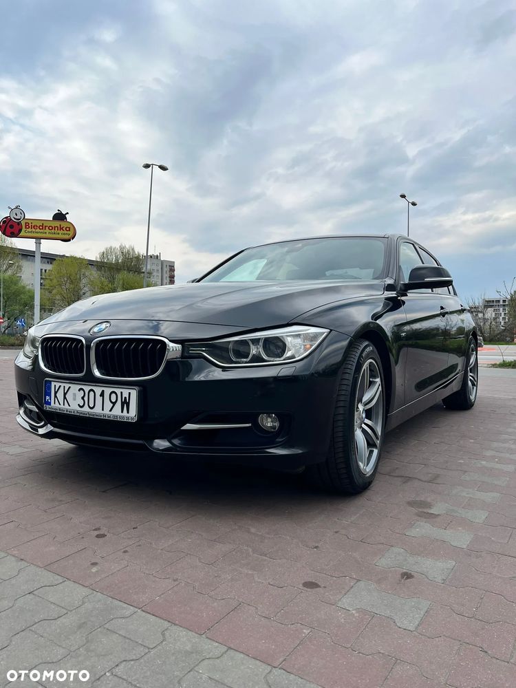 BMW Seria 3 328i Sport Line - 1