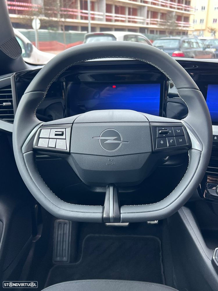 Opel Mokka 1.2 Hybrid GS eDCT - 21