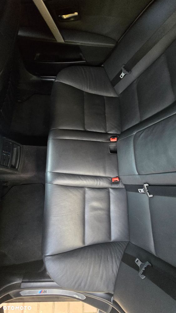 BMW Seria 5 - 12