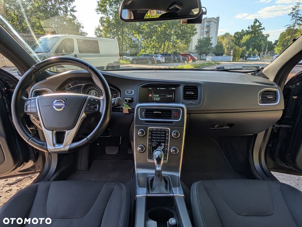 Volvo S60 D4 Geartronic Momentum - 6