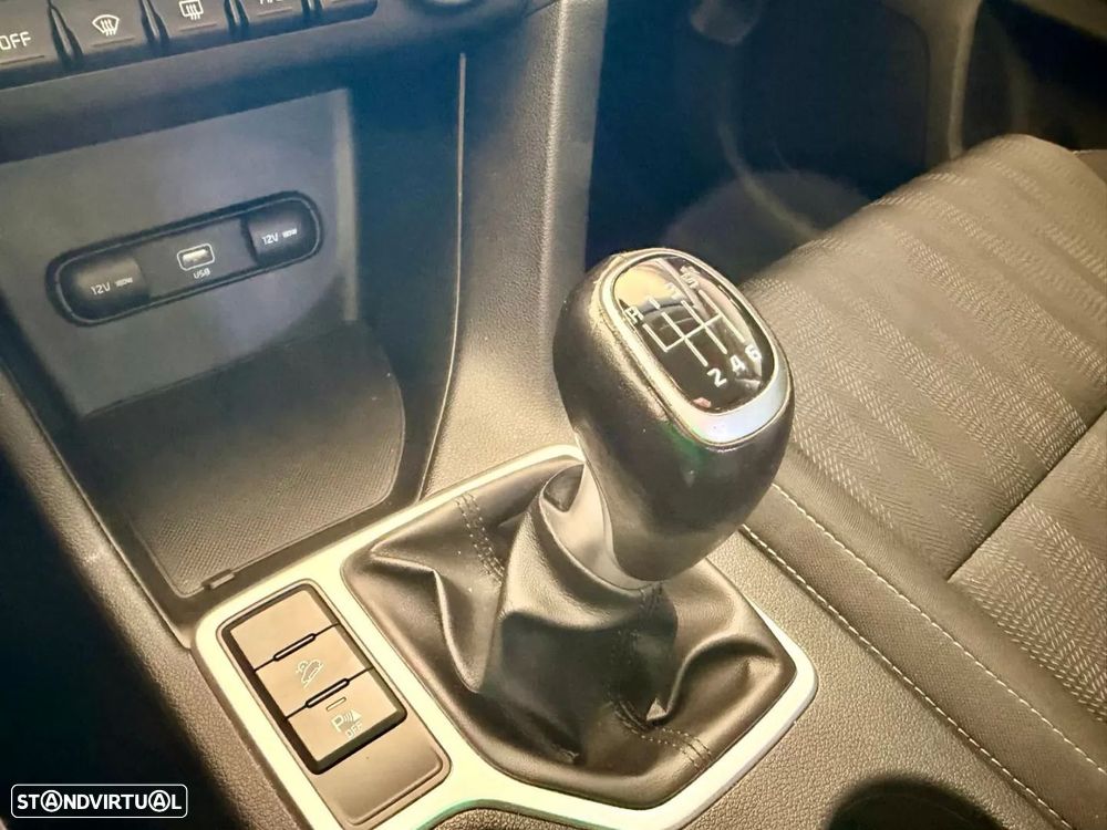 Kia Sportage 1.6 CRDI ISG SX — fotografia 11