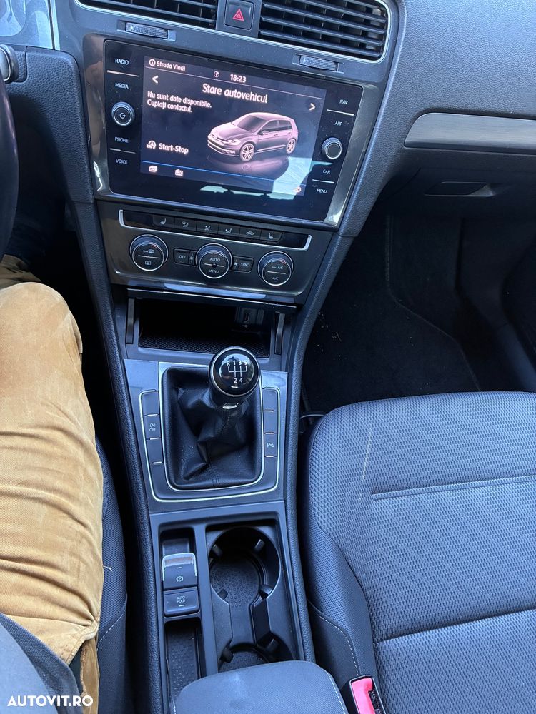 Volkswagen Golf 1.6 TDI Comfortline - 18