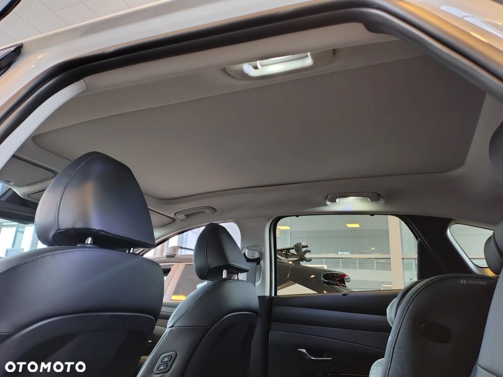 Hyundai Tucson 1.6 T-GDi HEV Platinum 2WD - 27