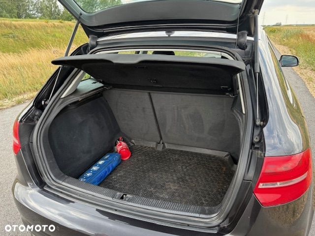Audi A3 Sportback 2.0 TDI DPF Ambition - 6