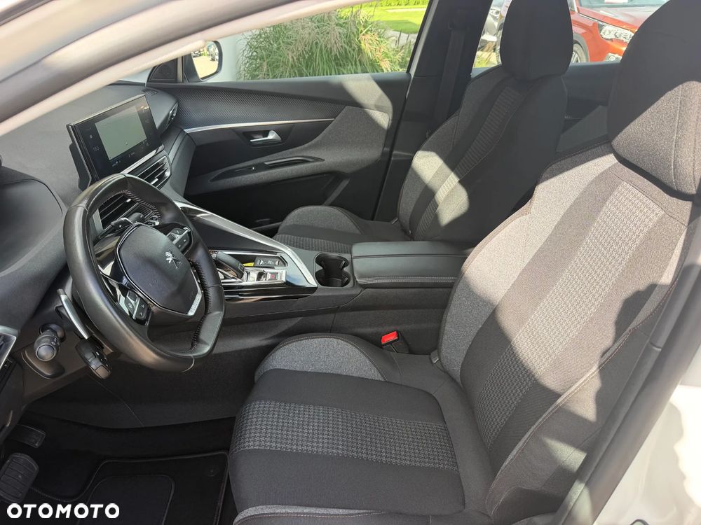 Peugeot 3008 1.5 BlueHDi Allure S&S EAT8 - 13