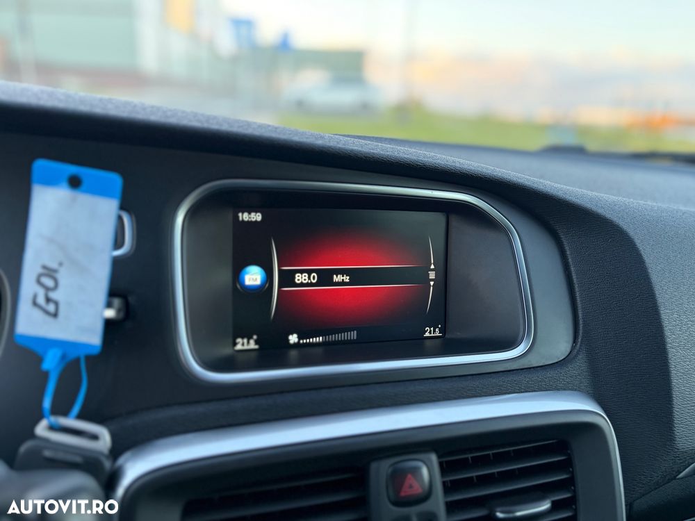 Volvo V40 D2 RDesign - 18