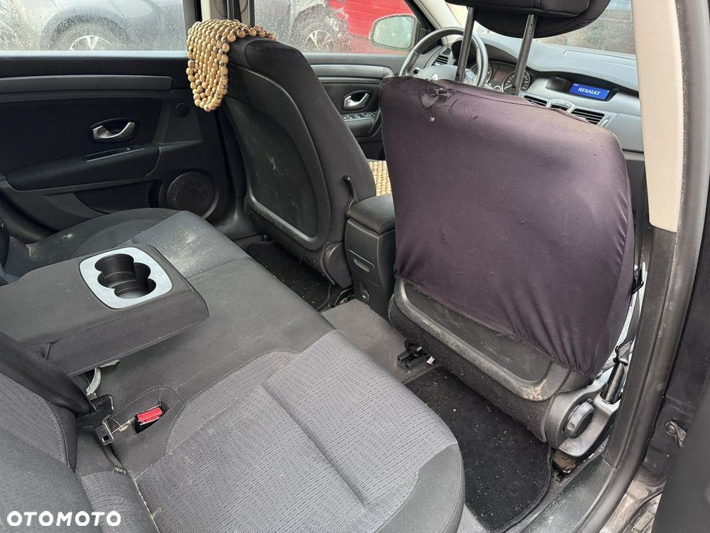 Renault Laguna - 9