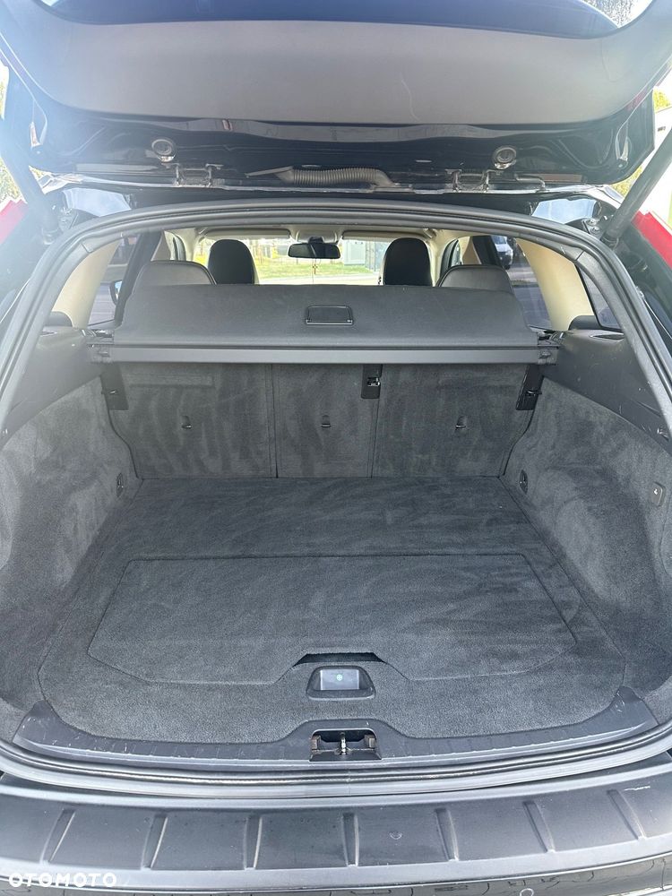 Volvo XC 60 DRIVe Momentum - 9