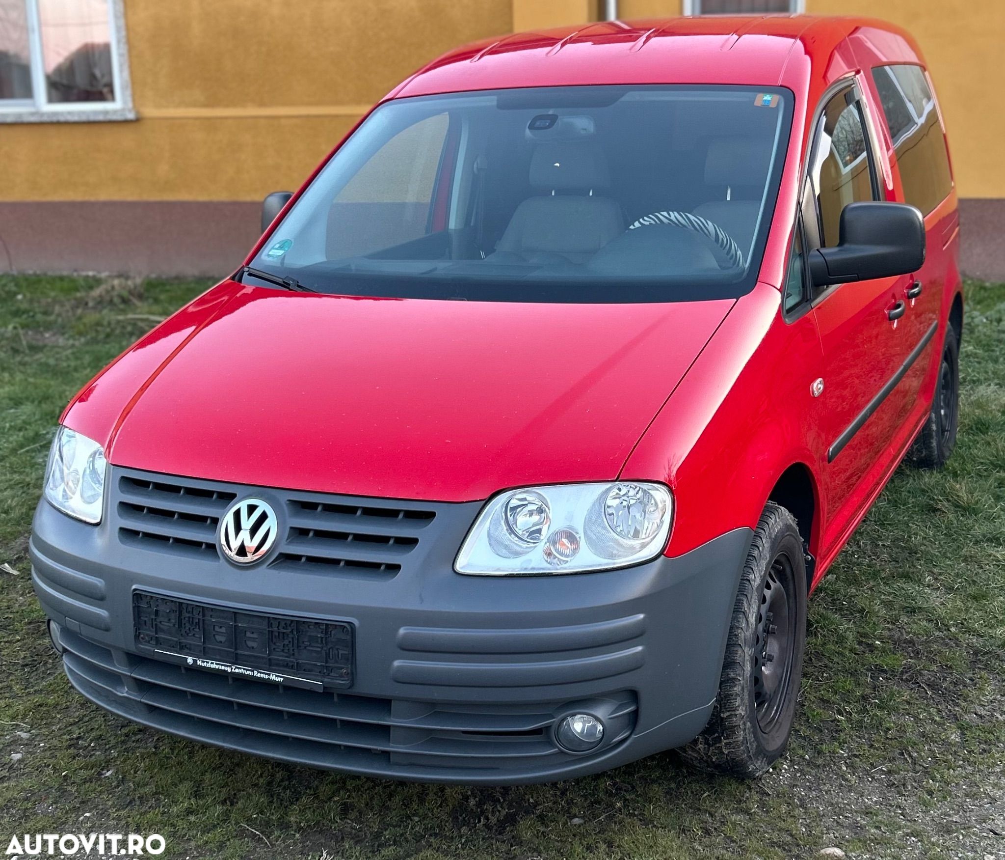 Volkswagen Caddy 1.9 TDI DPF 4MOTION Life Style (7-Si.) - 1