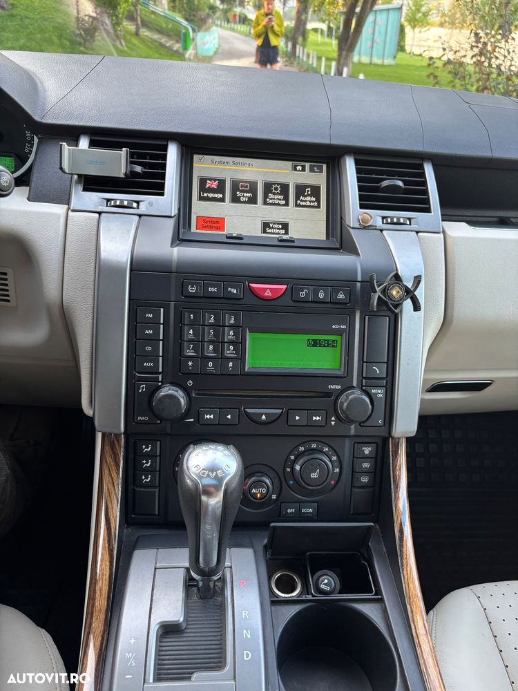 Land Rover Range Rover Sport - 24
