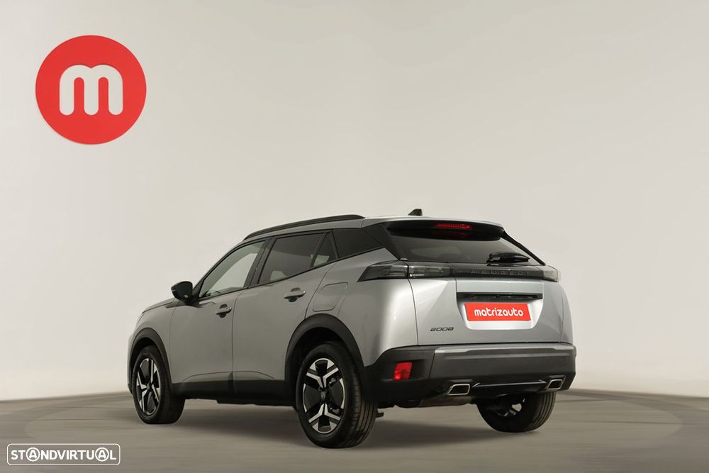 Peugeot 2008 1.2 PureTech Allure EAT8 - 3