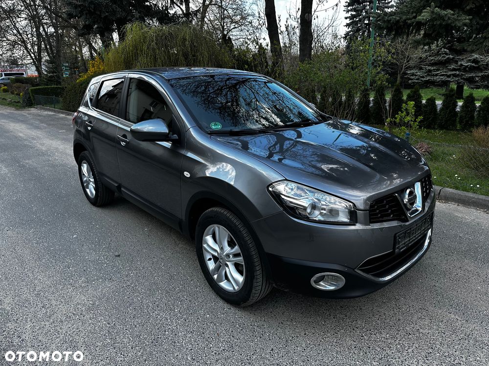Nissan Qashqai 2.0 dCi DPF tekna - 1