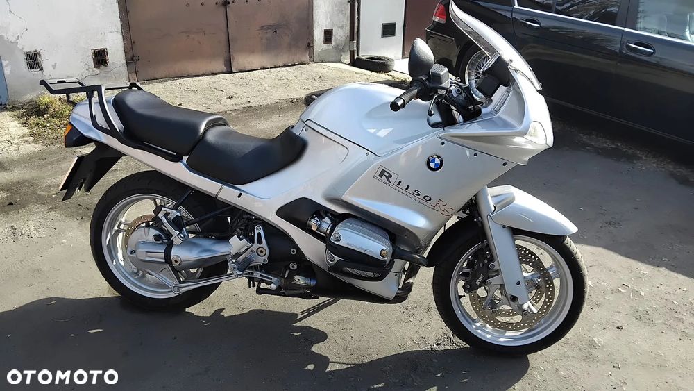 BMW R - 1