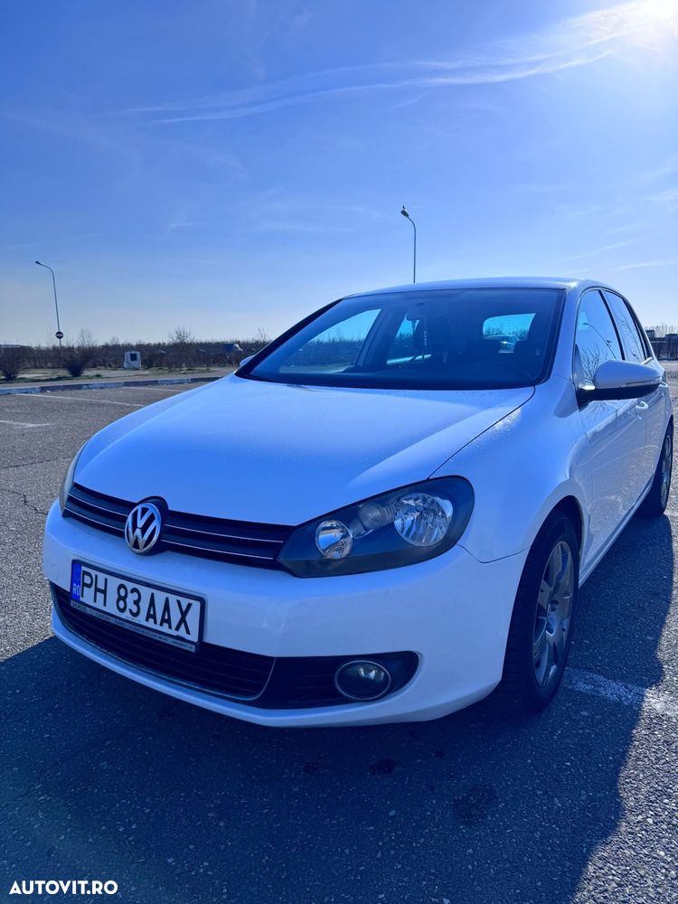 Volkswagen Golf - 2
