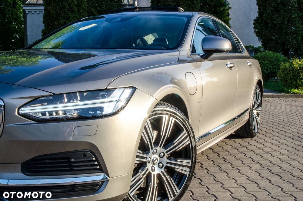 Volvo S90 T8 Twin Engine AWD Geartronic Inscription - 37