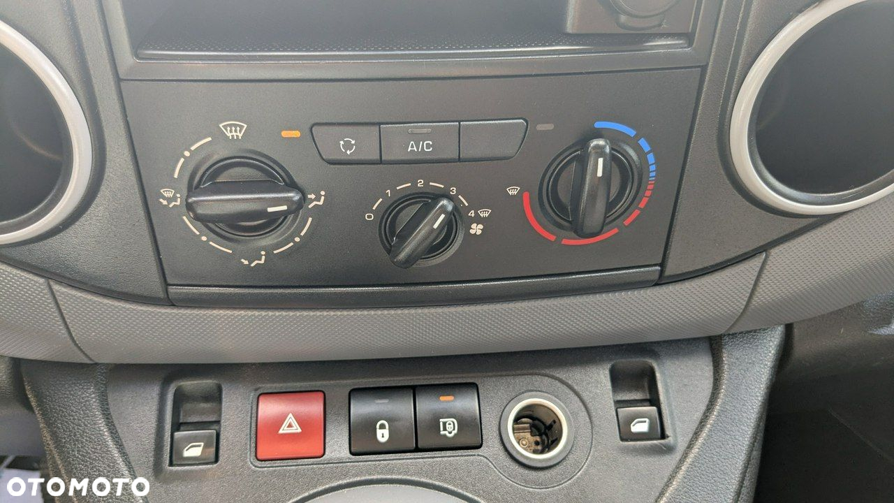 Peugeot Partner - 21