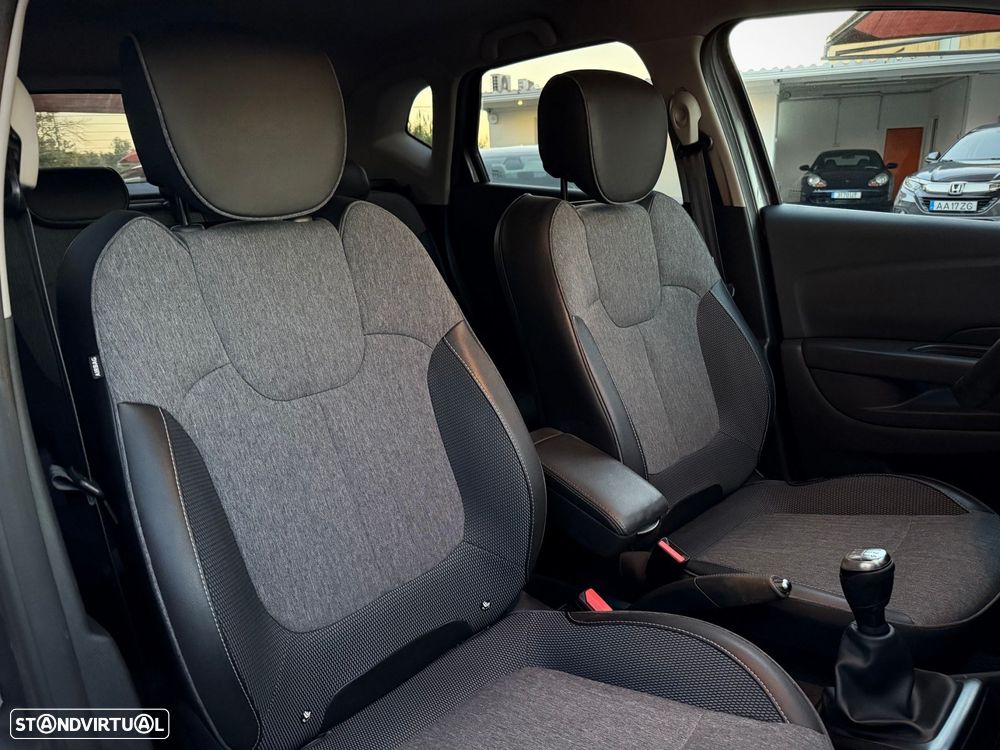 Renault Captur 0.9 TCE Exclusive XMOD - 7