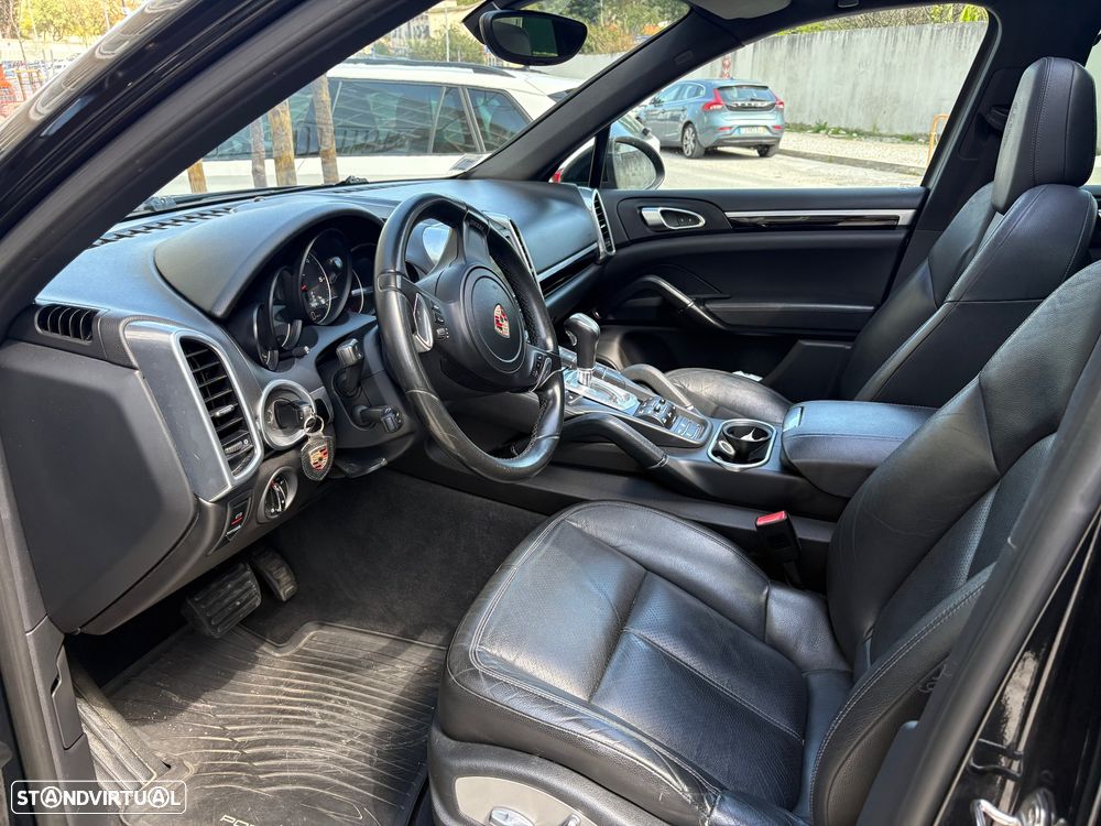 Porsche Cayenne Platinum Edition - 5