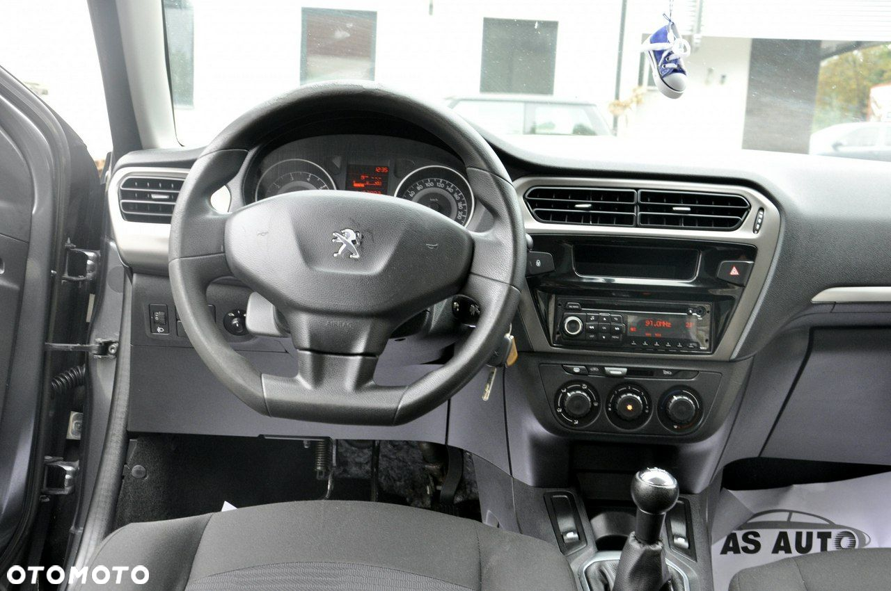 Peugeot 301 - 29