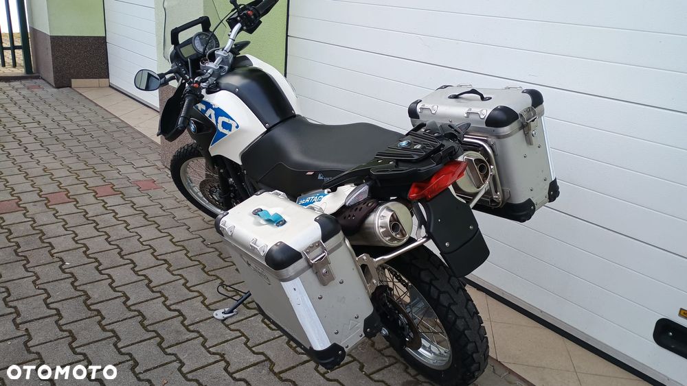 BMW G - 13