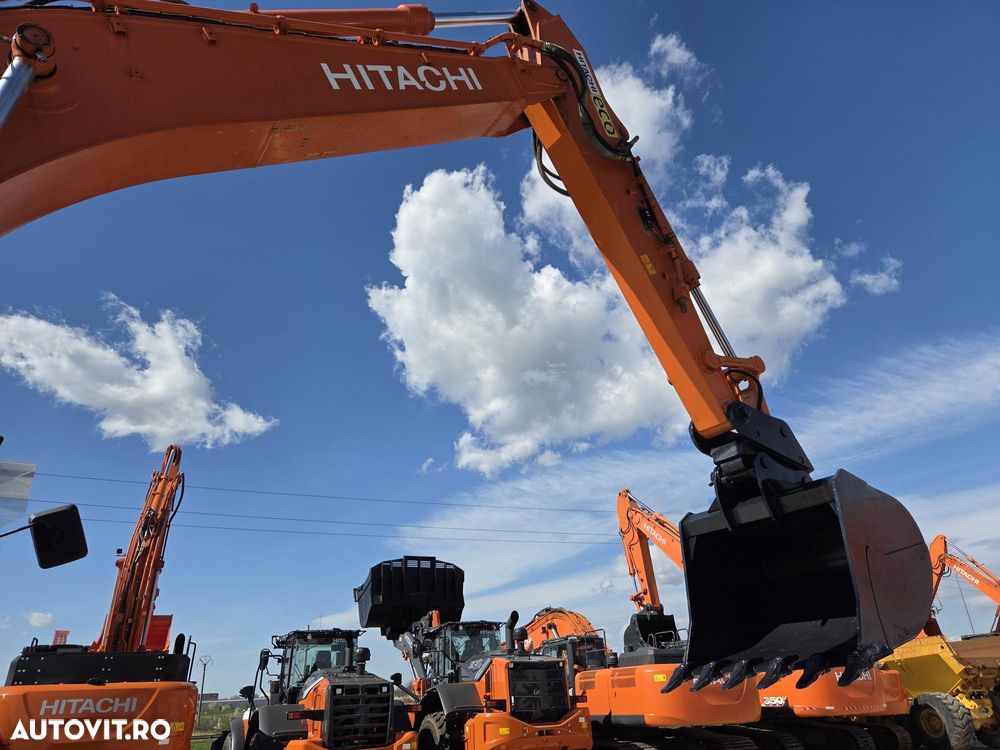 Hitachi ZX210, 23t, cupa NOUA 1,3mc, CUPLA RAPIDA, camere spate si laterale, inst picon, CONSUM MEDIU 9,6l/h, senile 80% ok doar 988h deplasare, 3 pompe hidr HITACHI, antifurt, motor ISUZU, ad sapare 7m, ridica 14t, STARE BUNA,leasing 4ani-83.900 EUR+Tva - 29