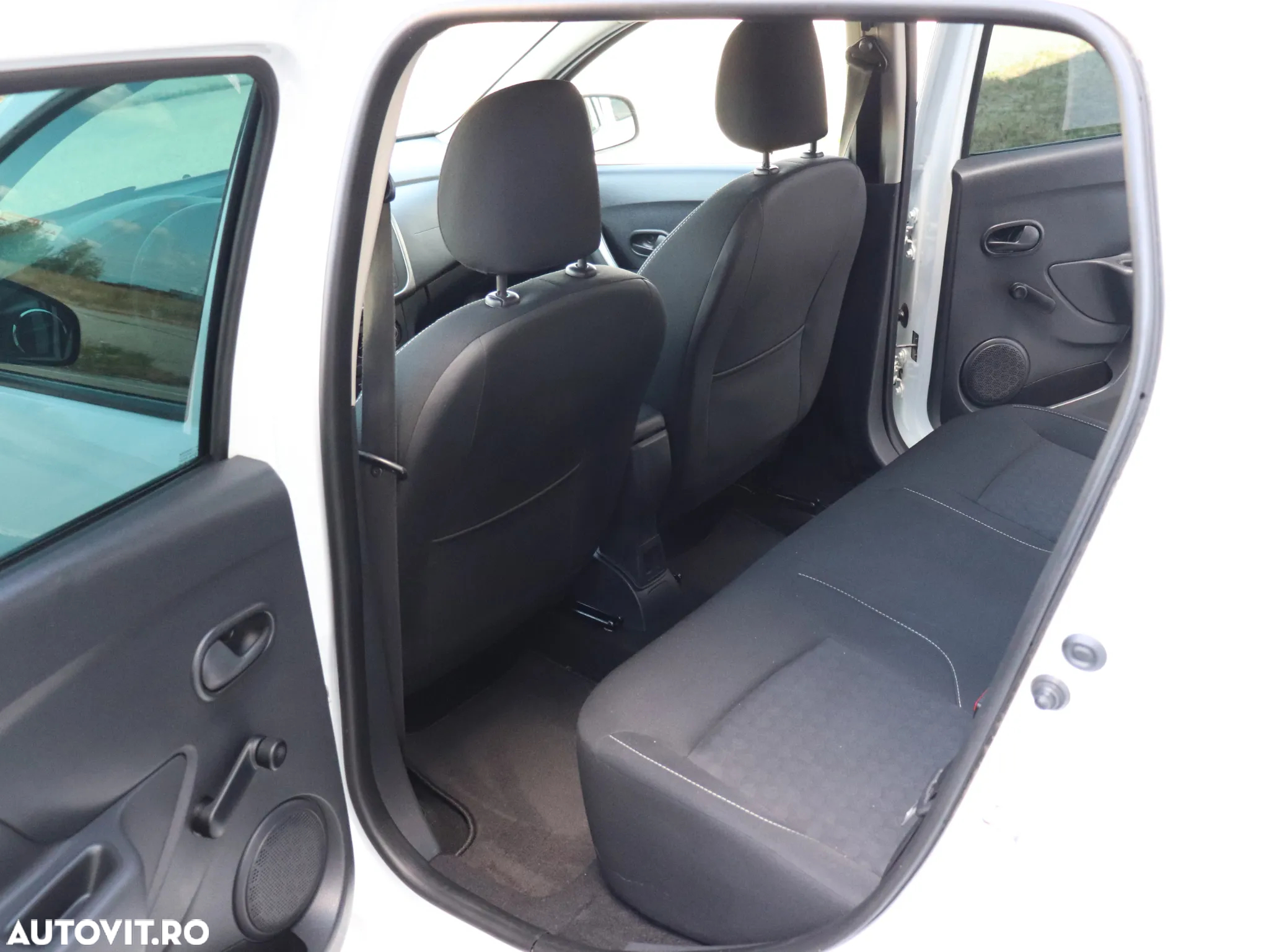 Dacia Logan MCV 0.9 TCe GPL Laureate - 13