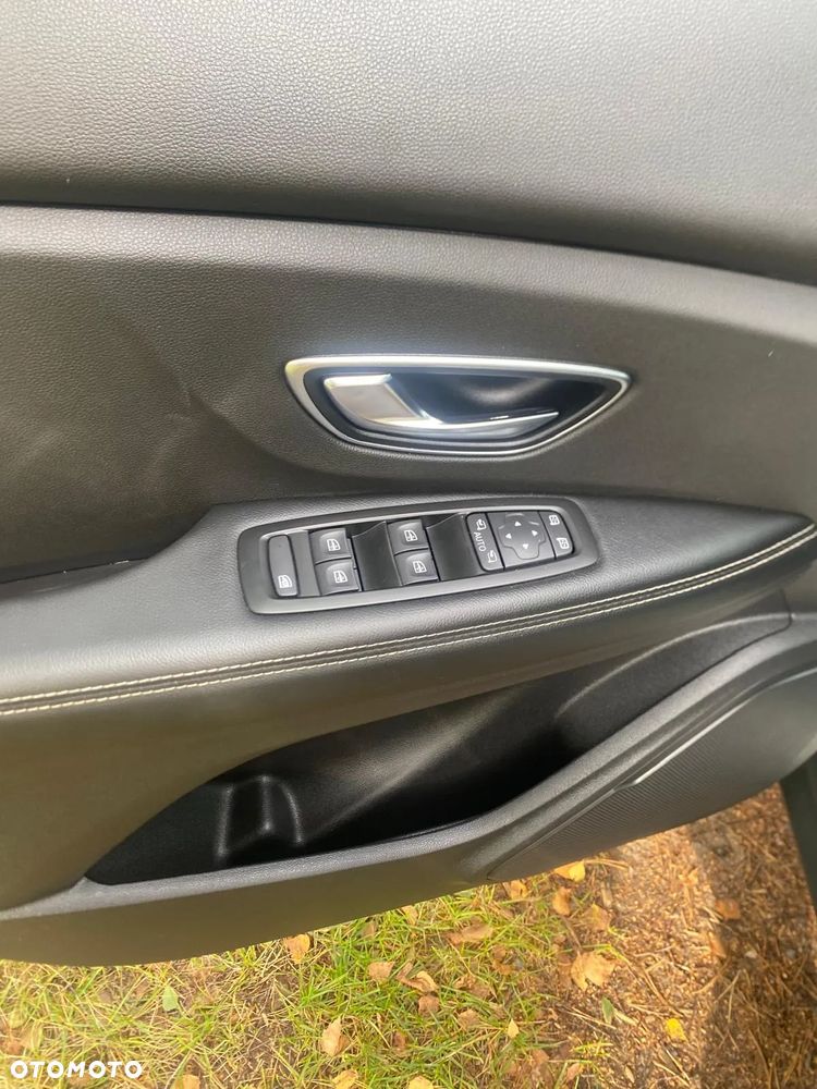 Renault Scenic ENERGY TCe 140 LIMITED - 12