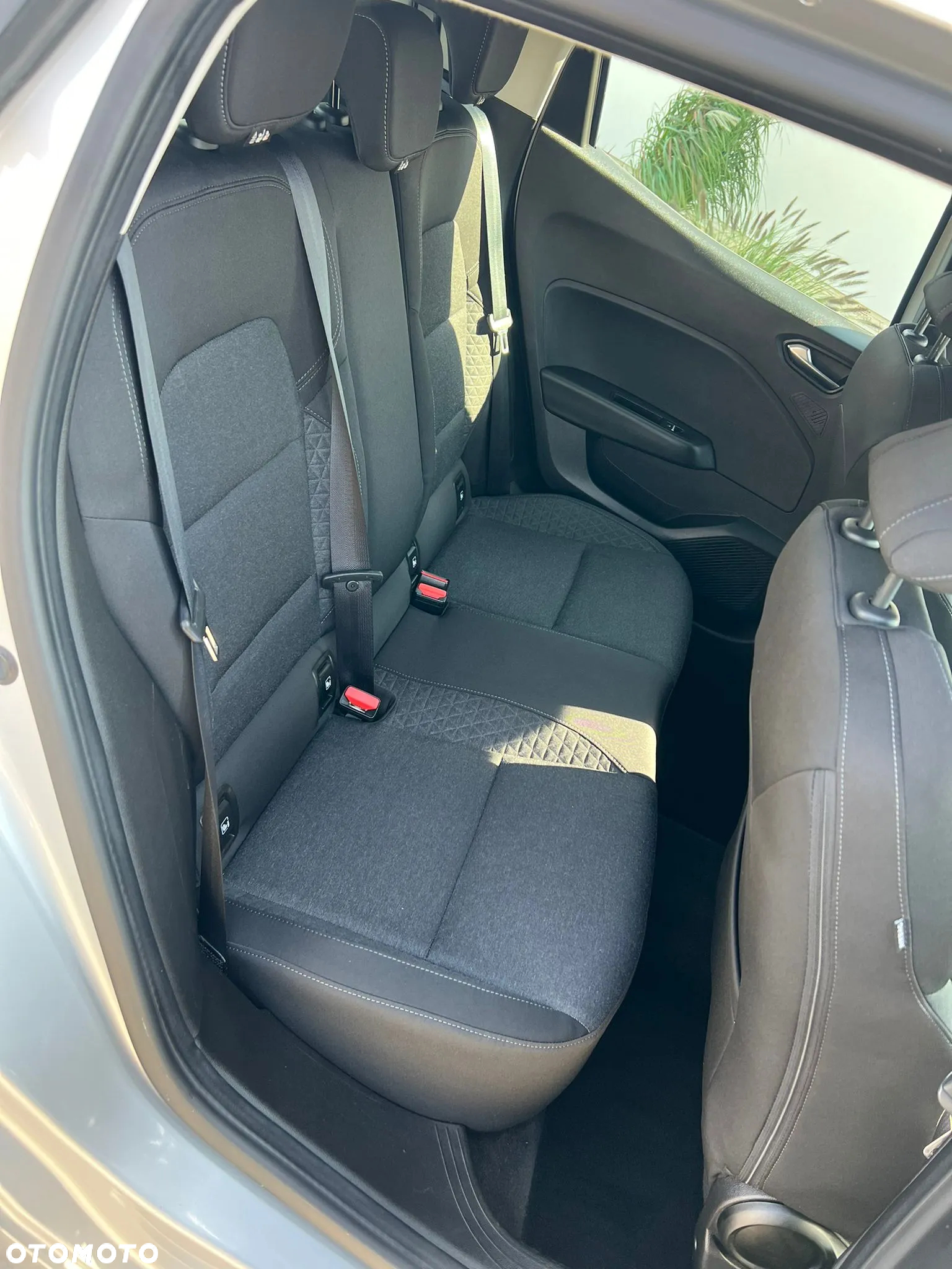 Renault Clio - 16