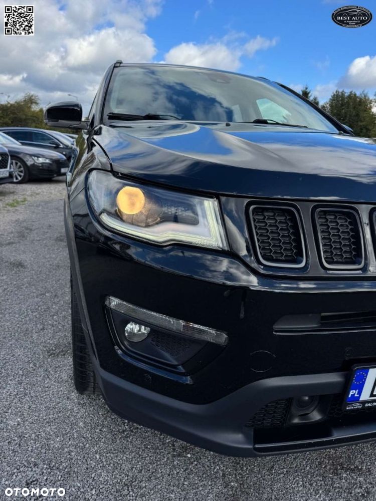 Jeep Compass - 25