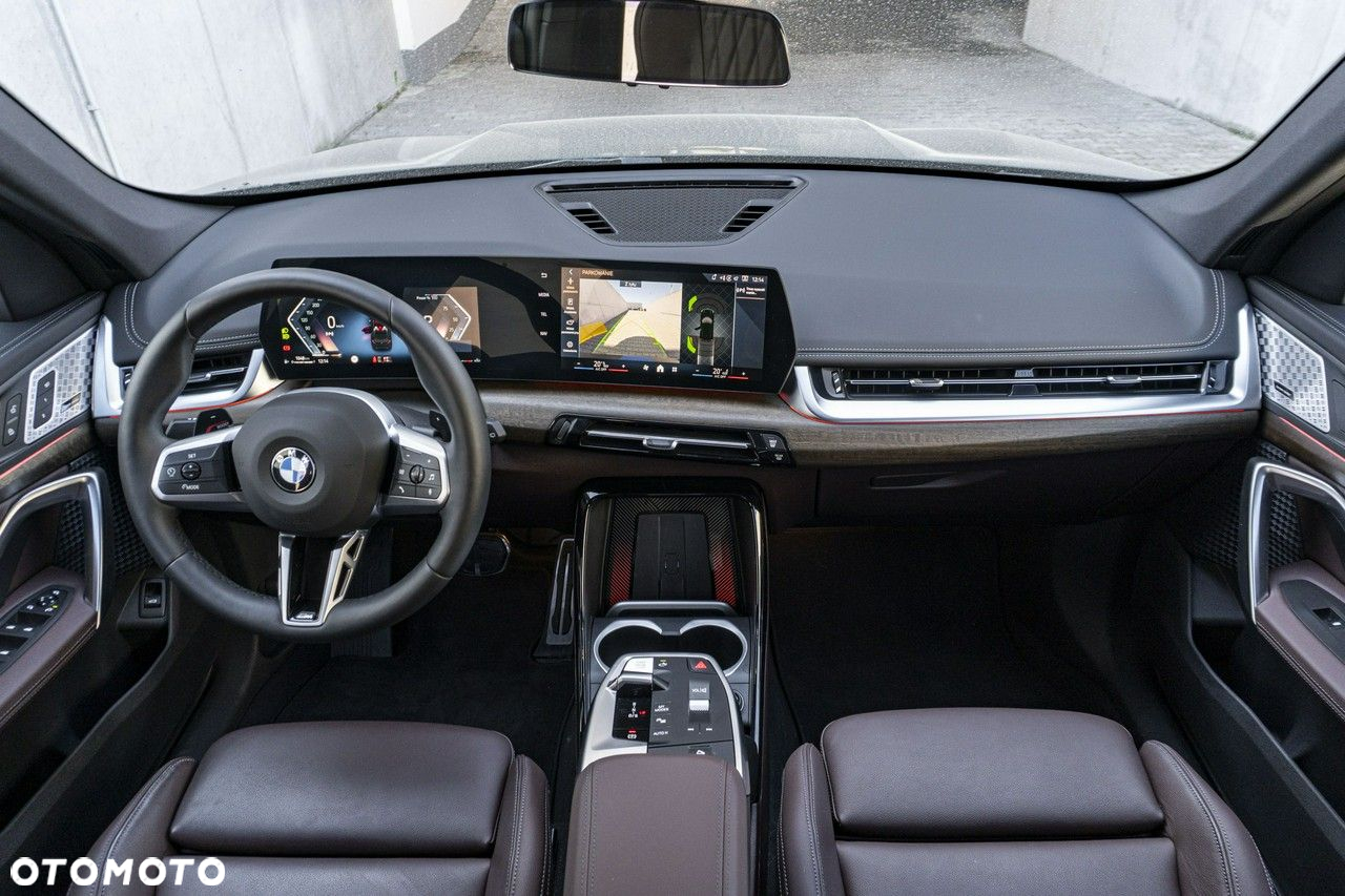 BMW X1 - 13