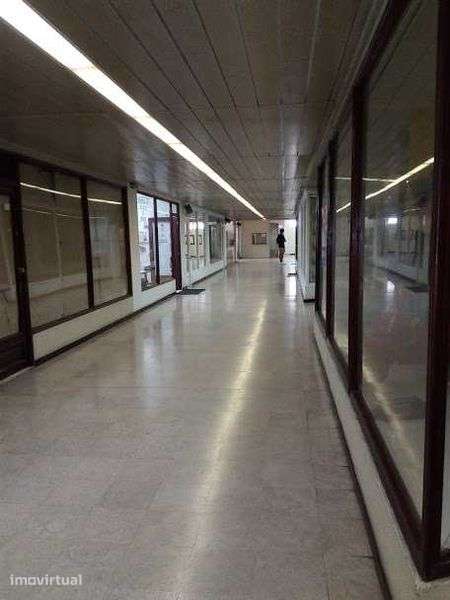Loja no centro comercial Santa Cruz - Grande imagem: 5/6