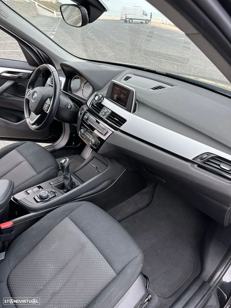 BMW X1 18 d sDrive Advantage - 2