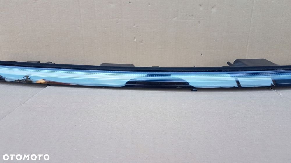 lampa przód blenda mercedes eqa led - 4