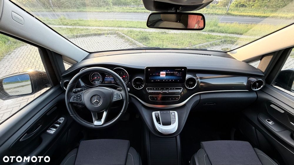 Mercedes-Benz Klasa V 250 d lang 9G-TRONIC - 11