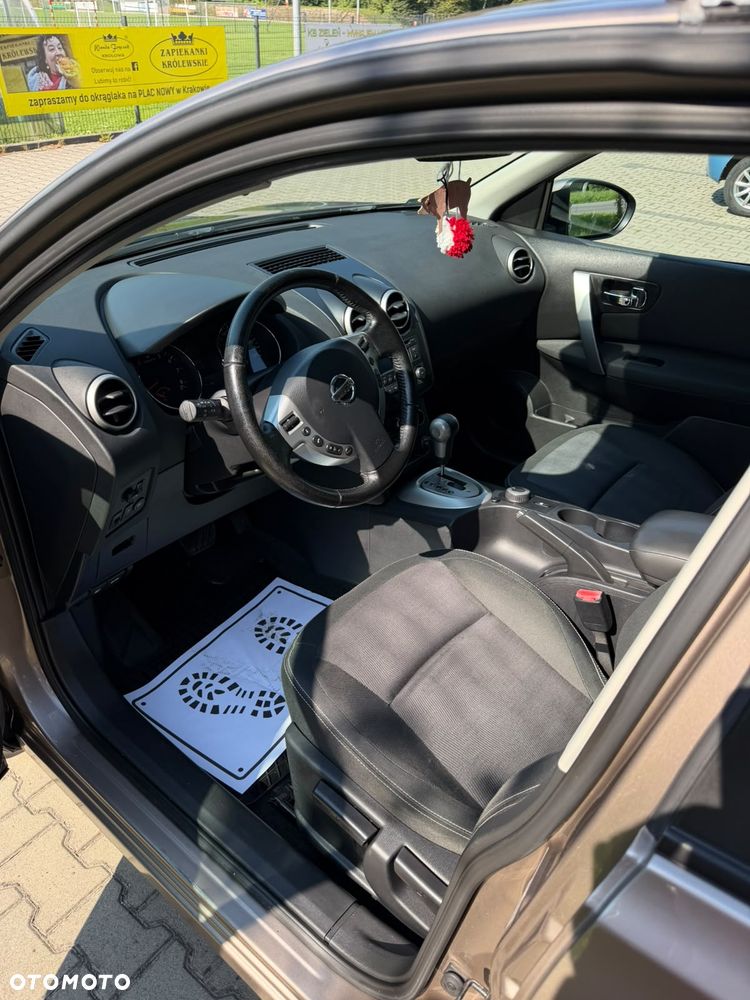 Nissan Qashqai 2.0 4x4 Acenta CVT - 6
